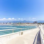 2 Bedroom Gorgeous In Nyaraló Camaiore