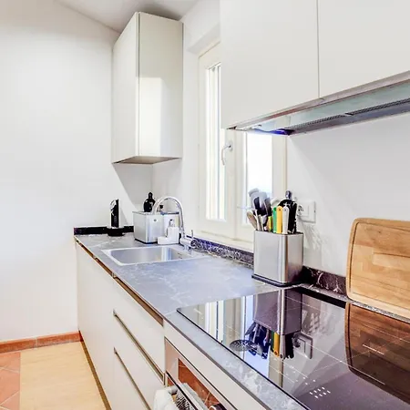 2 Bedroom Beautiful Home In Camaiore Camaiore